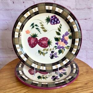 Vintage Oneida Strawberry Plaid Dinner Plates - Set of 2